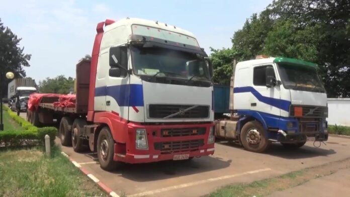 Haut-Katanga: La police intercepte deux camions de cathodes de cuivre en route pour Kasumbalesa