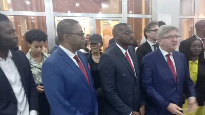 Kinshasa: Jean-Luc Mélenchon souligne le dynamisme congolais lors de son séjour en RDC