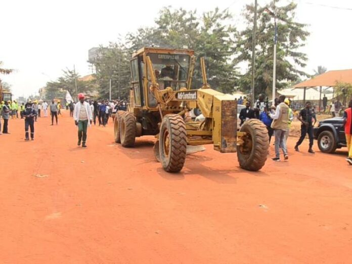 Kwilu: Travaux de réhabilitation de la route Munzabala-Katoy-Mbanza Wamba lancés