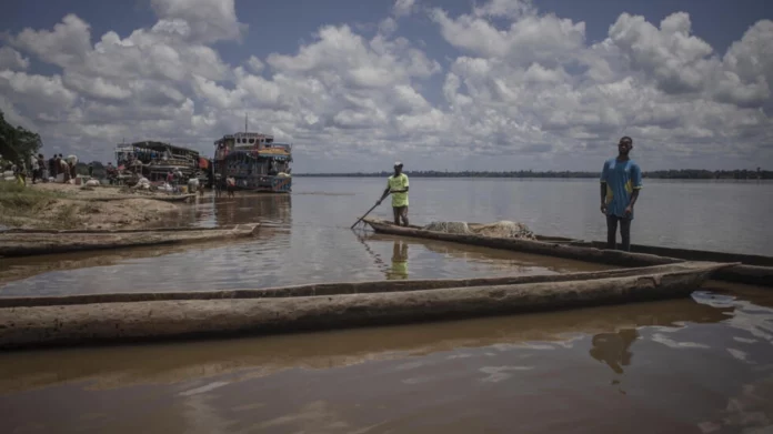 Équateur: Naufrage sur le fleuve Congo, 18 morts et plusieurs disparus