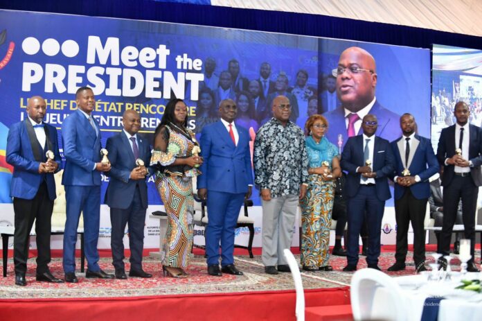 Kinshasa: Le Président Tshisekedi rencontre de jeunes entrepreneurs, promet plus de soutien