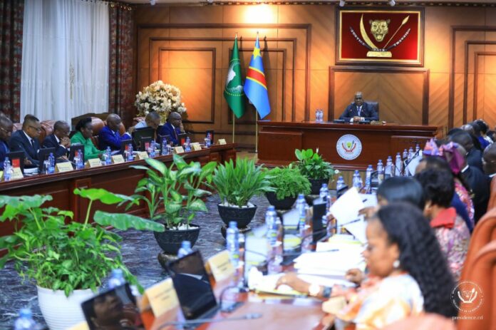 Kinshasa: Renforcement de la Sécurité Citoyenne - De Nouveaux Projets de Loi Présentés par le Vice-premier Ministre