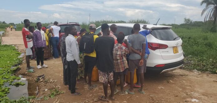 Sud-Kivu : Une flambée du commerce de carburant fait naître l'espoir parmi les vendeurs à la frontière