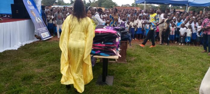 Soutien scolaire à Gemena : la Fondation SANGUMA offre un souffle d'air frais aux élèves