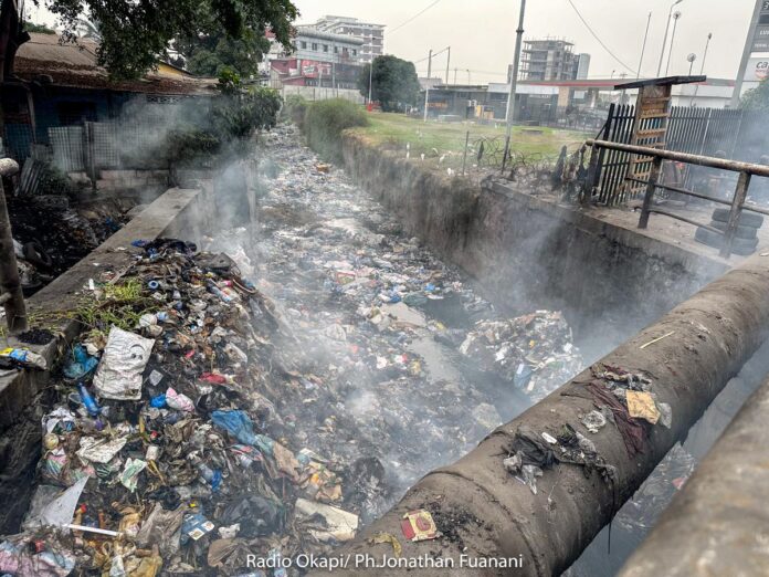 Kinshasa : Les Travaux d'Assainissement face à l'Indifférence