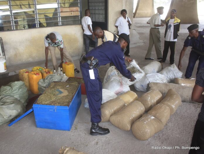 Mbandaka : la PNC en croisade contre les produits stupéfiants