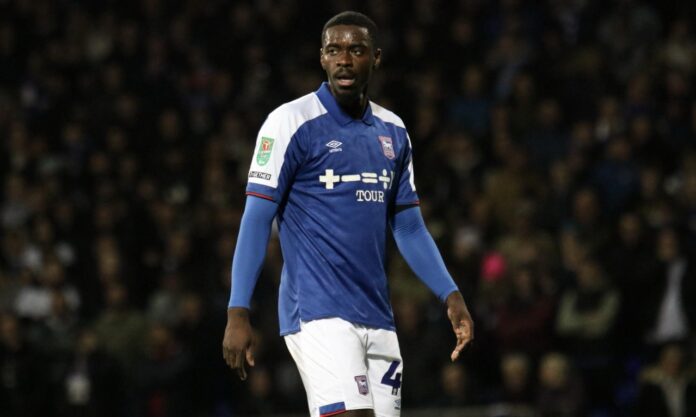 Axel Tuanzebe: Une nouvelle blessure fait trembler Ipswich Town et ses fans